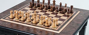 Бюджетные  шахматные столы