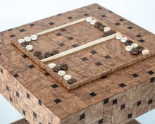 Шахматный стол  Кубик